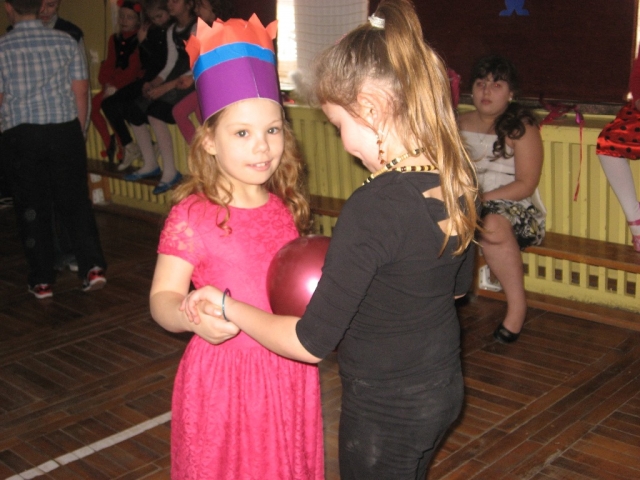Zabawa karnawałowa 2013-8