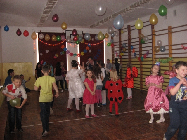 Zabawa karnawałowa 2013-9