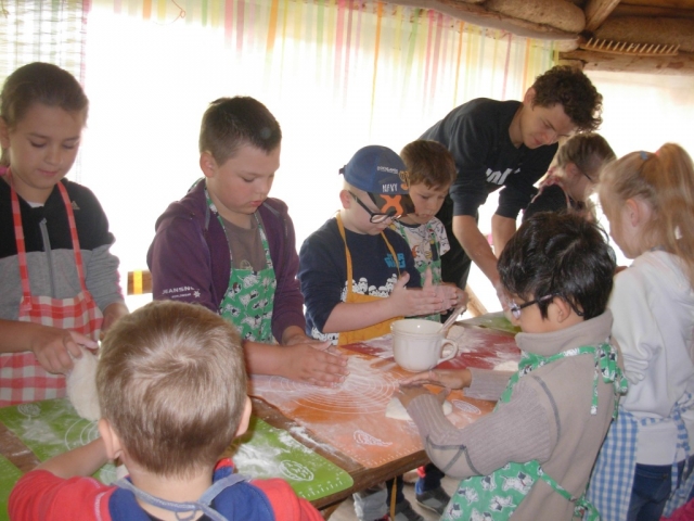 img-7