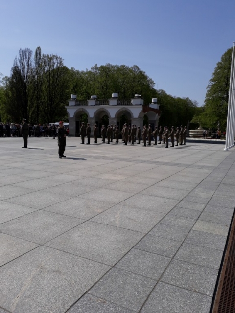 img-12