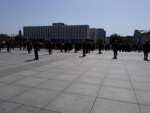 img-13